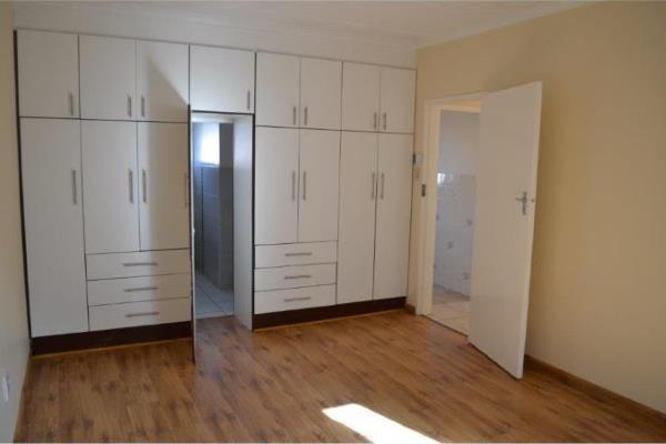 To Let 4 Bedroom Property for Rent in Blue Bend Eastern Cape